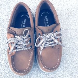Never Worn Boys Sperry Junior Boat Shoe 10